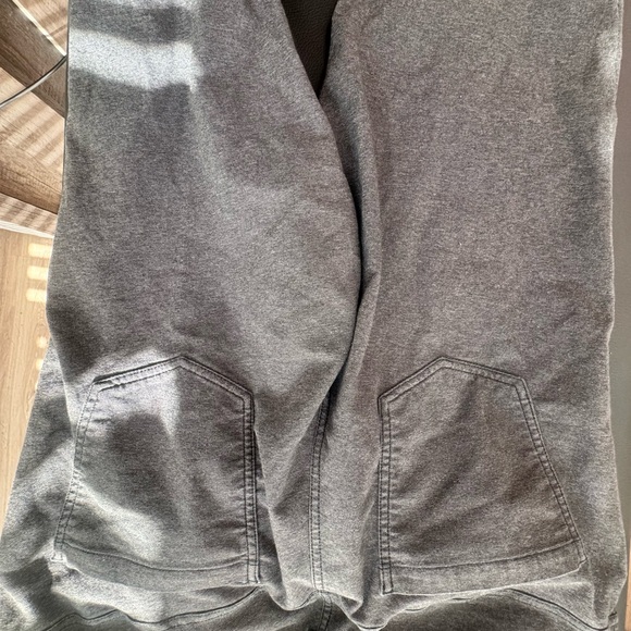 Lululemon Men’s Heathered Black ABC pant 32L x 34W - Picture 7 of 7
